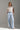 Calça feminina de alfaiataria da Ferrache com corte wide leg e cintura subida, ideal para alongar a silhueta e criar um visual elegante e sofisticado